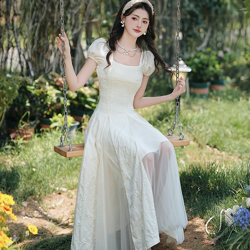 Gentle French Vintage Spliced Mesh First Love Square Neck Long Dress - Image 3