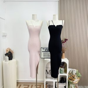 MIMIWU One-Shoulder Cami Bodycon Slit Dress Slimming Sexy Style