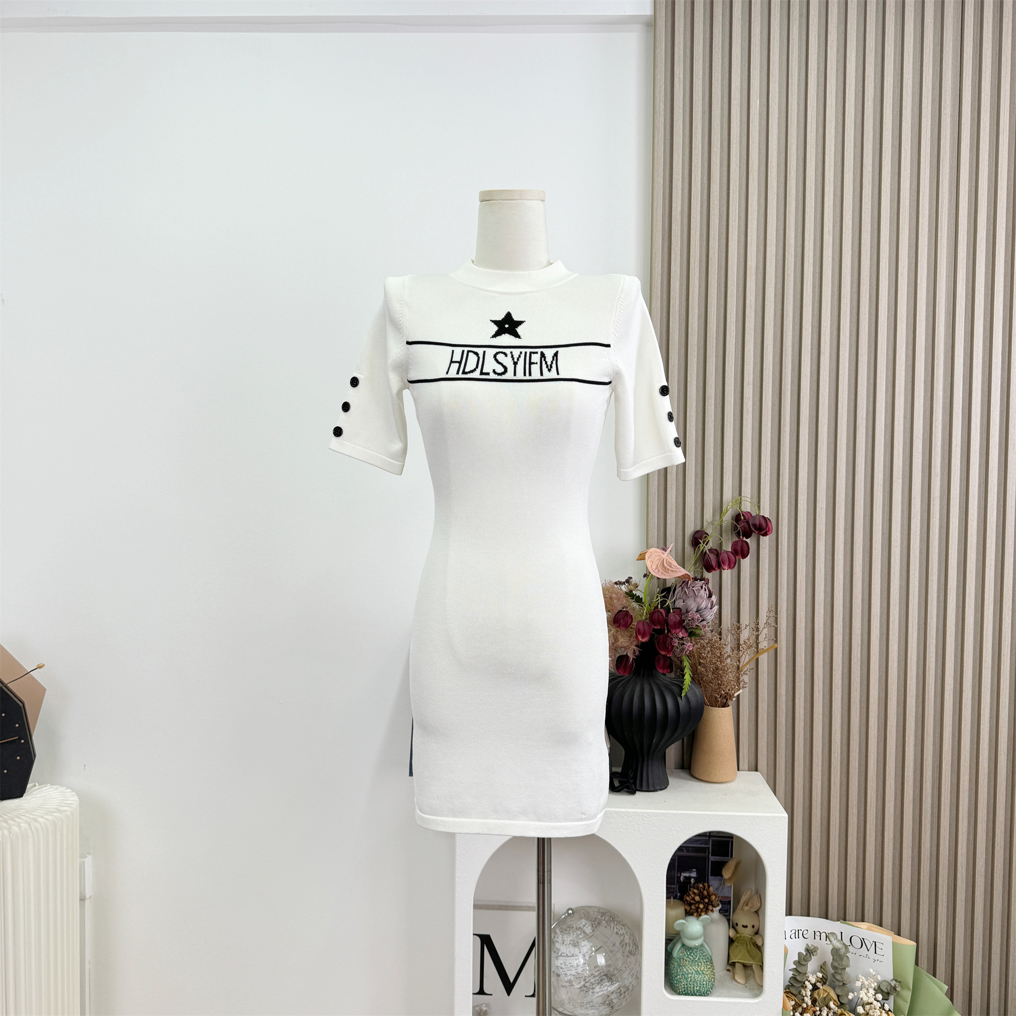OKMASHOP French Style Slim Knit Bodycon Dress with Jacquard Waist - Image 5
