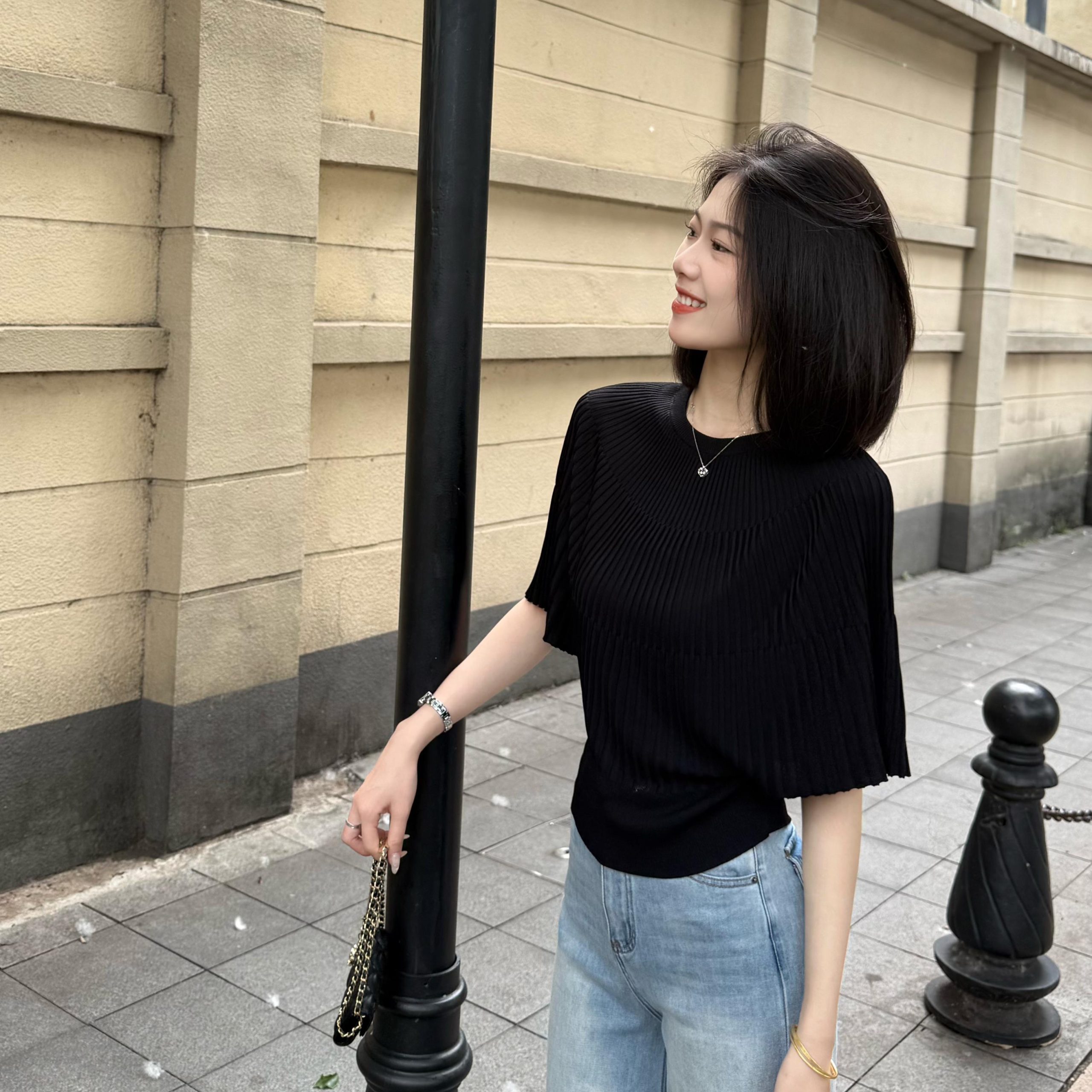 Summer Korean Style Slimming Pleated Solid Ice-Feel Top - Style f6b01c - Image 4