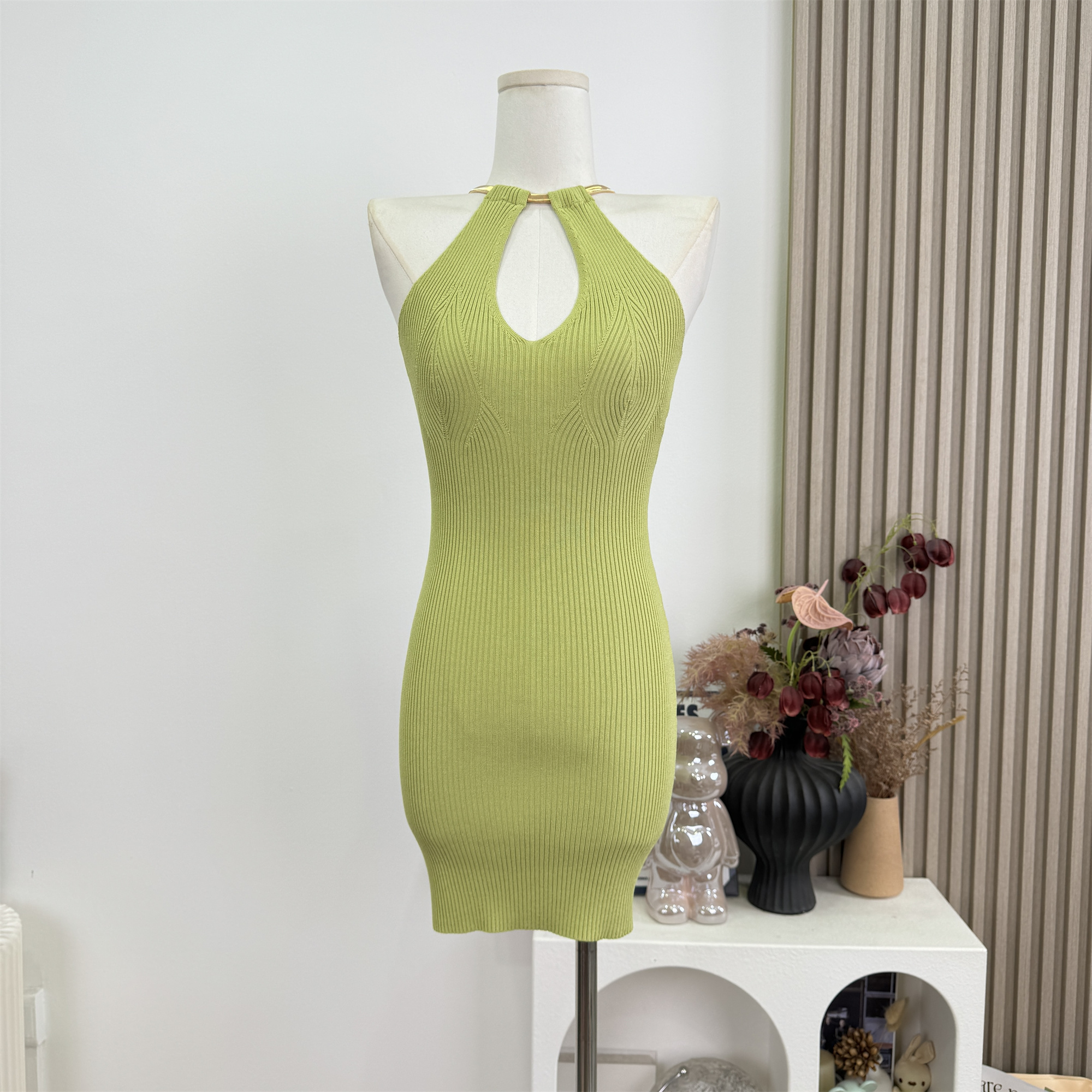 Women's Knitted Halter Dress 2026 Summer Sexy Cutout Bodycon Waist-Fitted Dress - Image 3